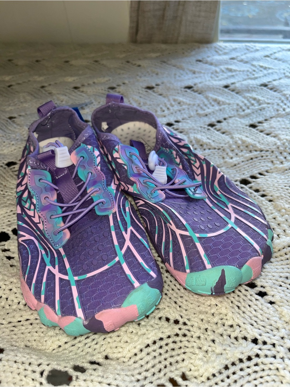 Watelves Five Finger Water Shoes Womens Size 38 US 7 Purple NWT
